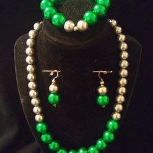 Handmade Green And Silver Glass Pearl Jewelry Set
